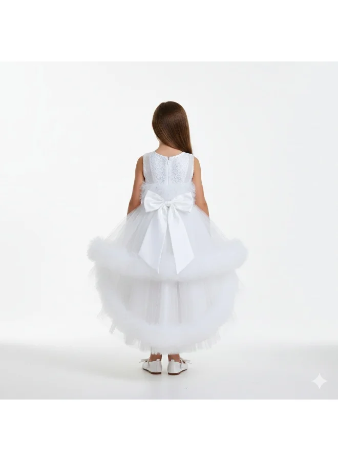 بيداني فستان أبيض للأميرة الصغيرة